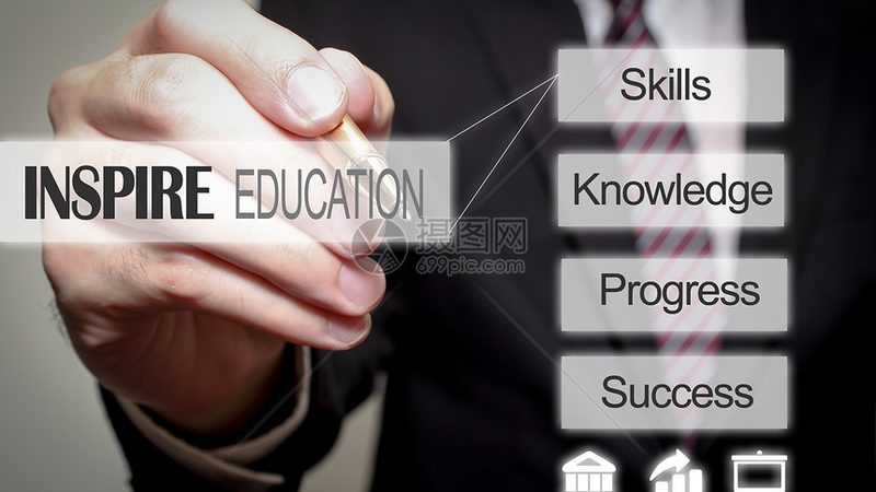 K12网课的价格主要由以下几部分构成：