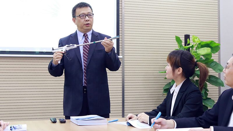 小标题：编程课程，不仅仅是代码的学习
